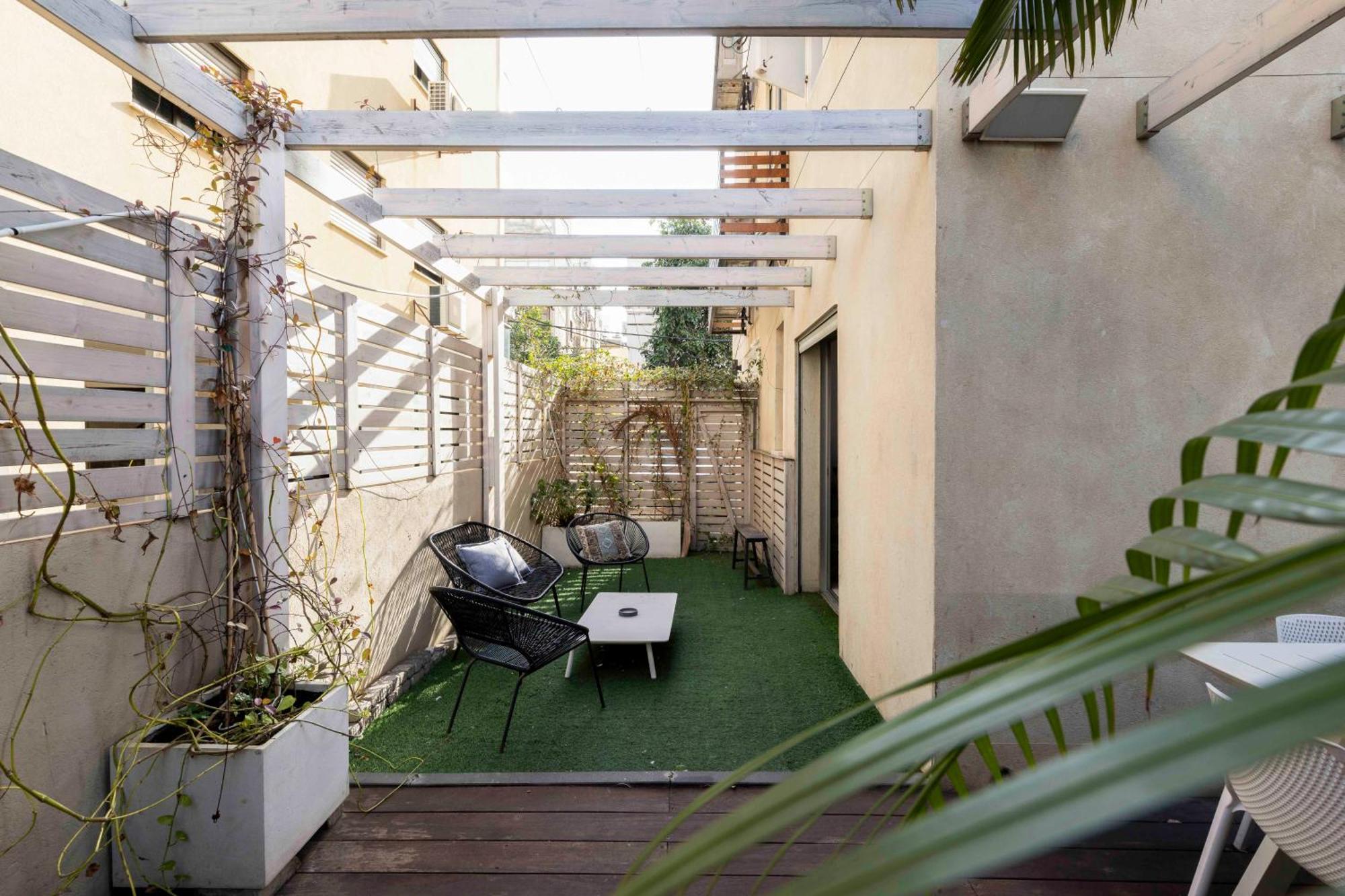 The Life Complex - By Localz Group * Tel Aviv
